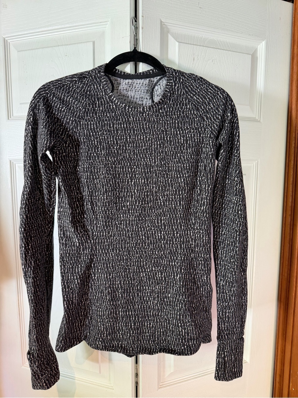 Lululemon Runderful Long Sleeve Pullover - Black/Charcoal - Women’s Size 8